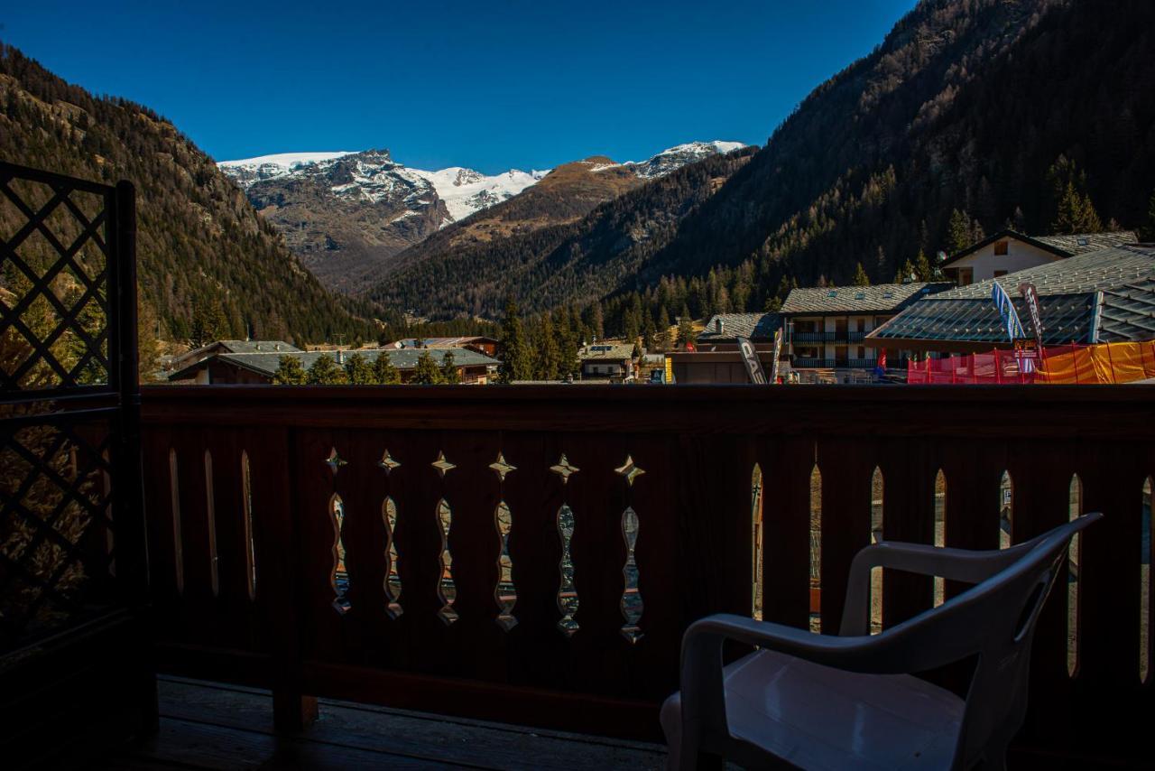 Hotel De Champoluc