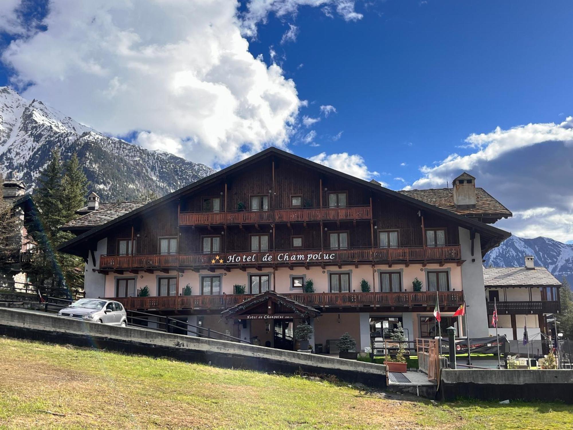 De 3* Champoluc